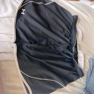 underarmour gym shorts